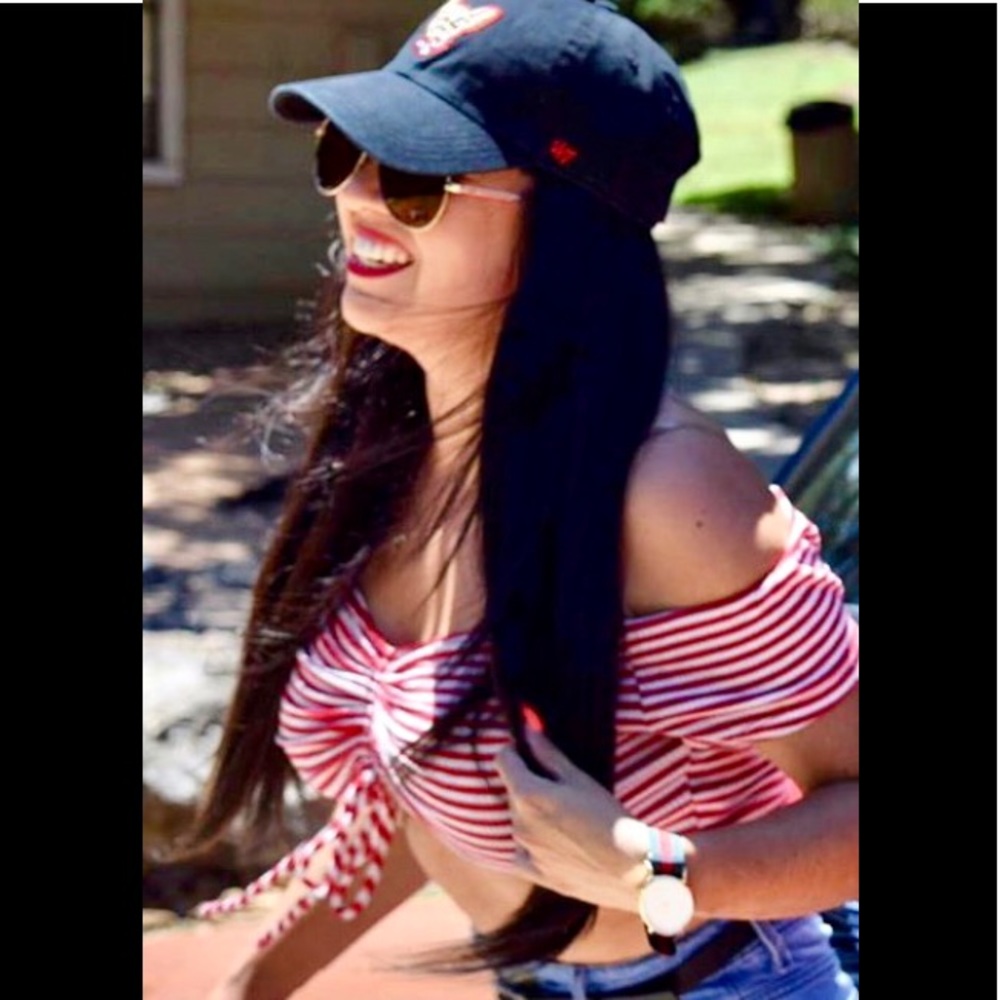 Red and white stripes crop top